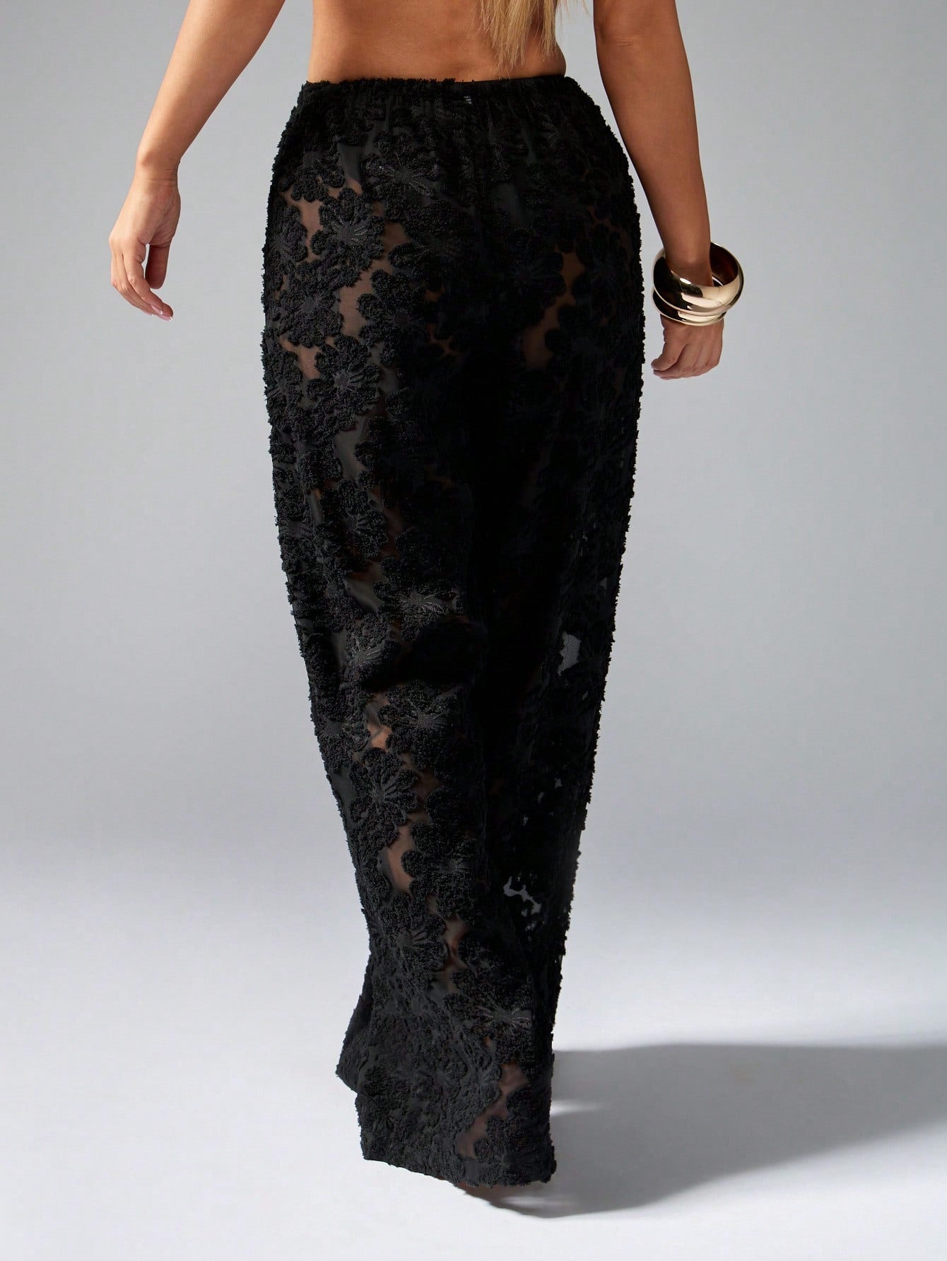 Calça de Praia com Textura de Renda