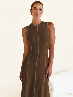 Vestido Midi de Malha Sem Mangas Eleganza